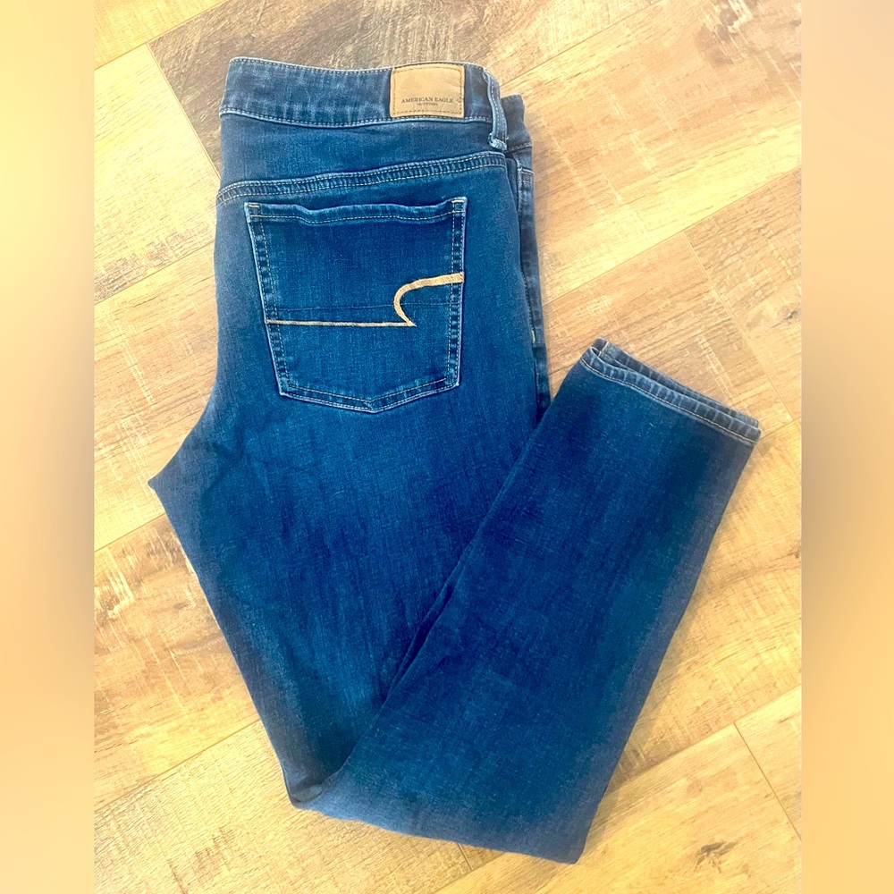 American eagle super super stretch x4 jeggings.